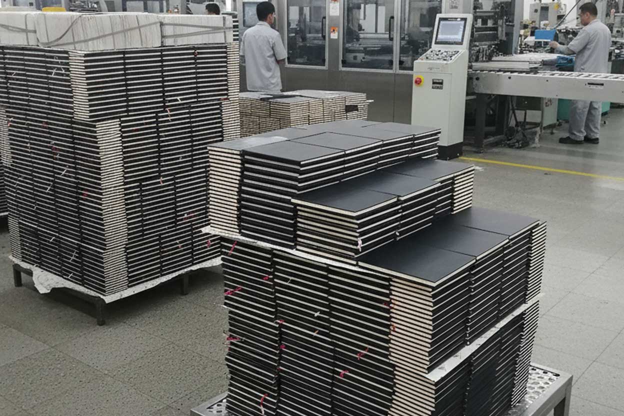 راهنمای صحافی سررسید: دوخت، فنر دوبل یا چسب گرم؟